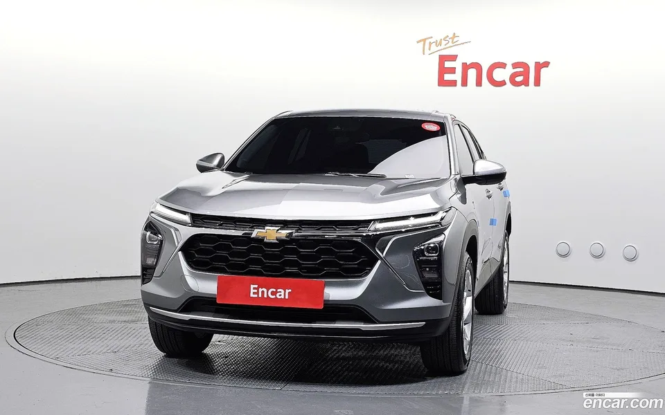 Chevrolet Trax Crossover 1.2 LT 2024 — миниатюра 3