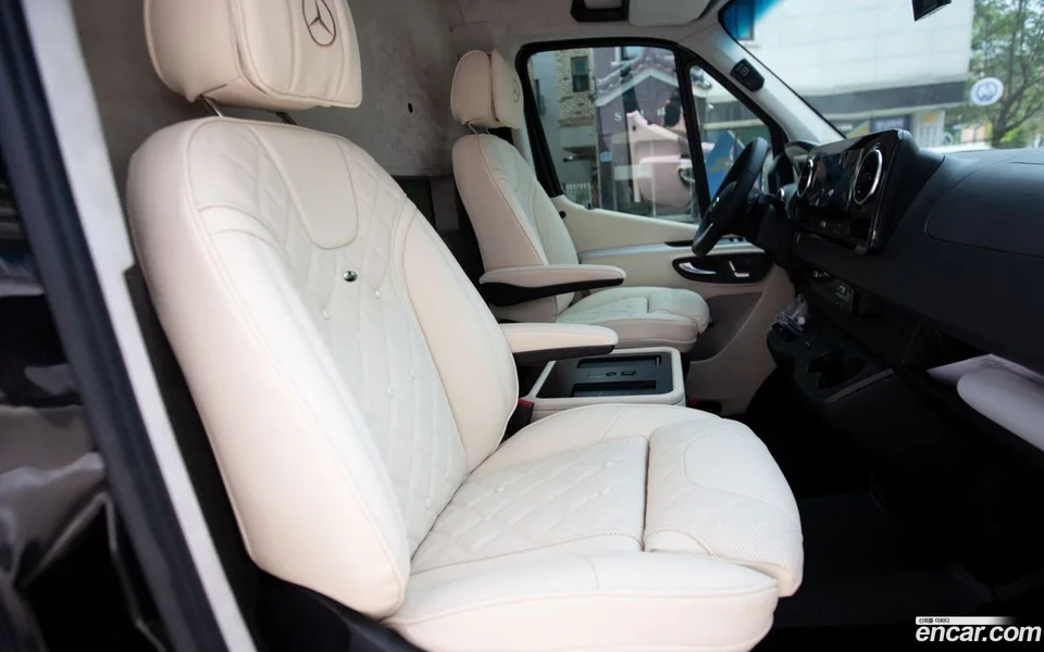 Mercedes-Benz Sprinter 2.0 2023 — миниатюра 2