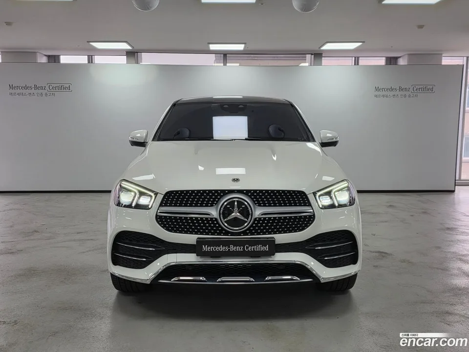 Mercedes-Benz GLE-Class GLE400d 4MATIC 2023 — миниатюра 3
