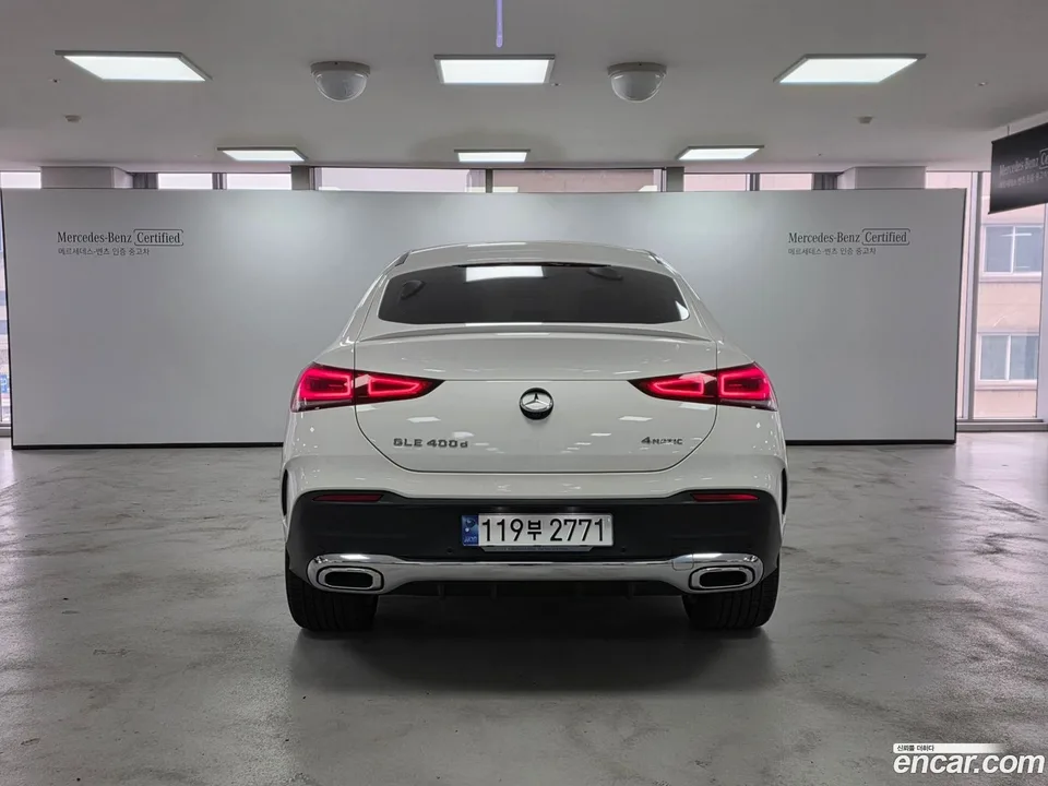 Mercedes-Benz GLE-Class GLE400d 4MATIC 2023 — миниатюра 4