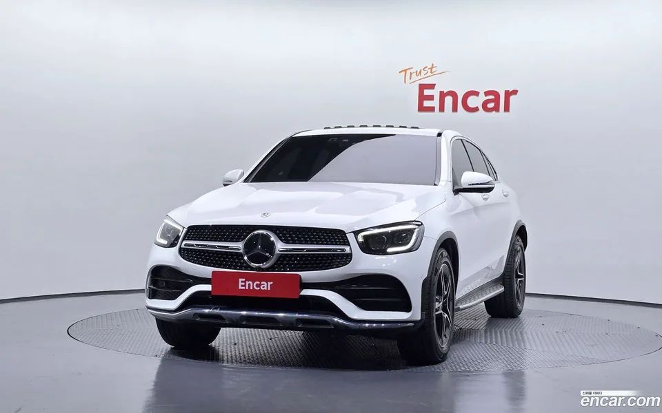Mercedes-Benz GLC-Class GLC300 4MATIC 2023 — миниатюра 3