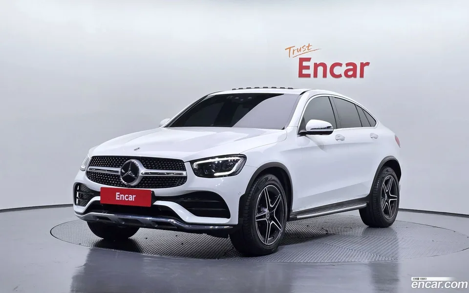Mercedes-Benz GLC-Class GLC300 4MATIC 2023 — фото 1, купить с доставкой в Москву