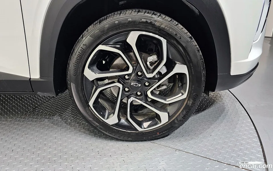 Chevrolet Trax Crossover 1.2 RS 2025 — миниатюра 2