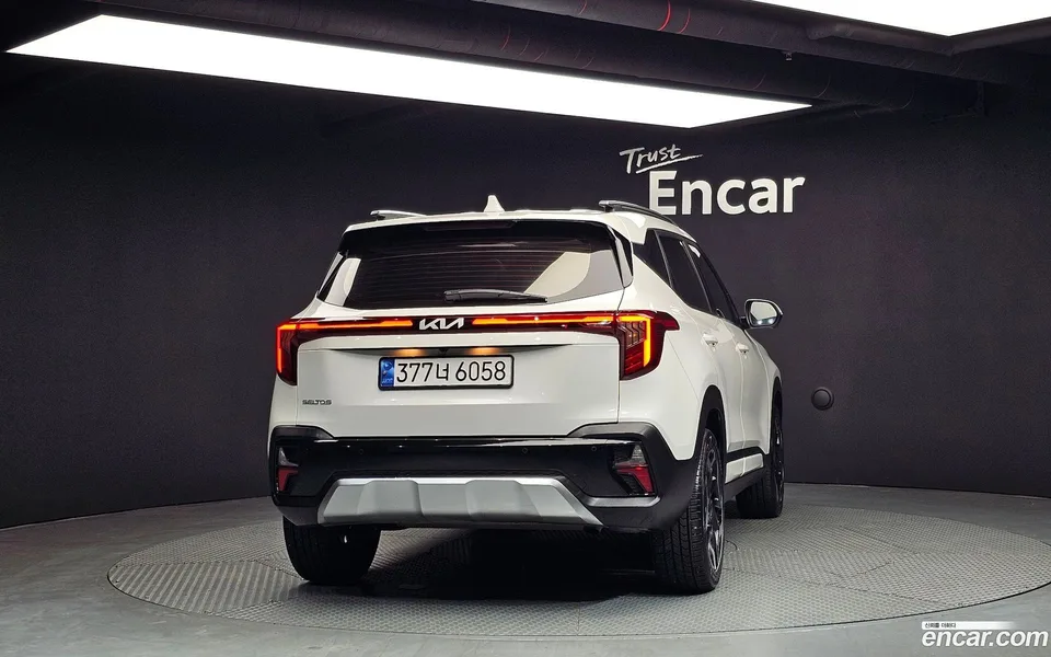 Kia Seltos 1.6 2WD 2023 — миниатюра 4