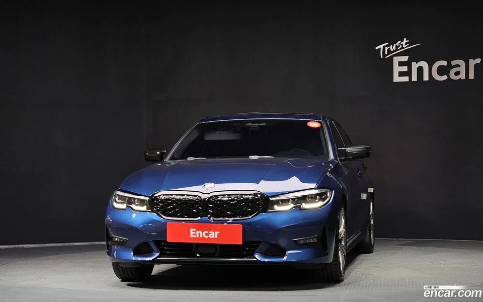 BMW 3 Series 320i 2022 — миниатюра 3