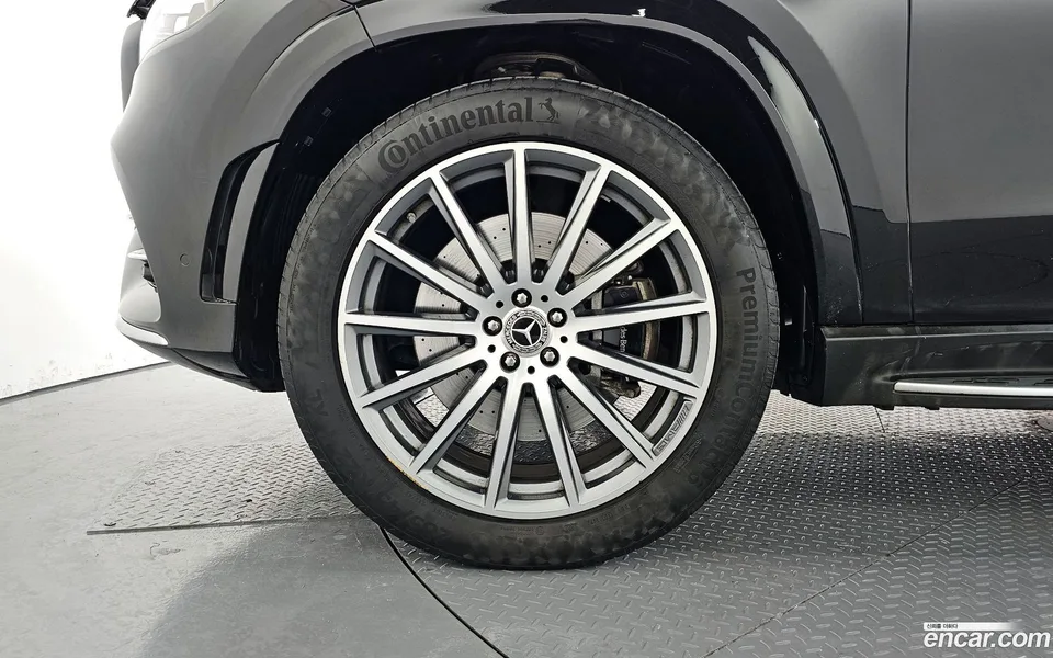 Mercedes-Benz GLS-Class GLS400d 4MATIC 2023 — миниатюра 5