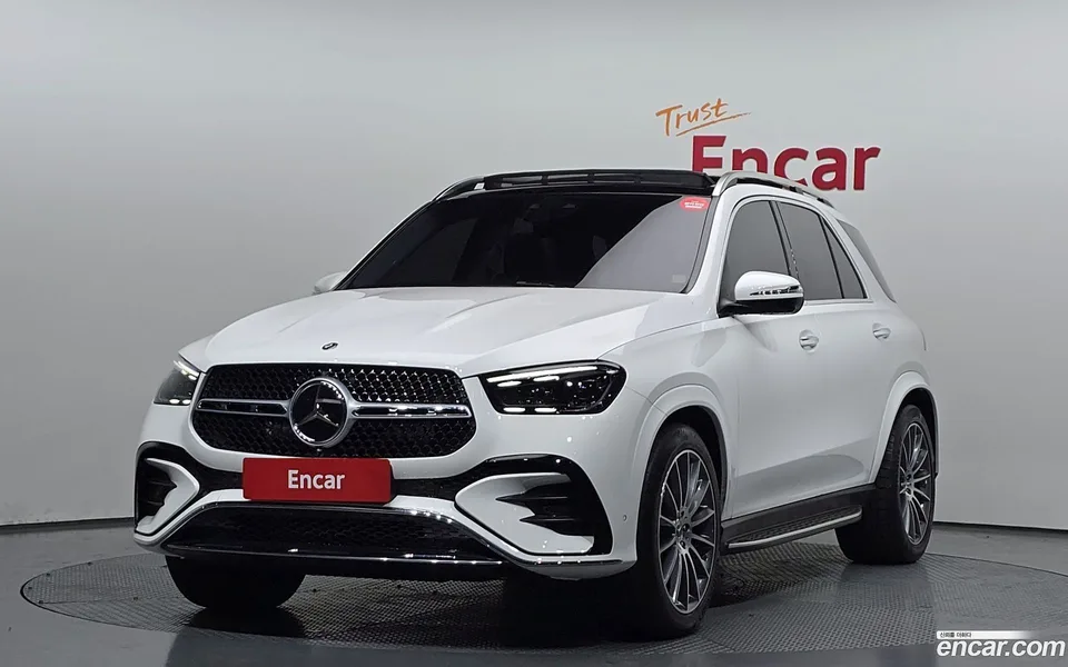 Mercedes-Benz GLE-Class GLE450 4MATIC 2024 — фото 1, купить с доставкой в Москву