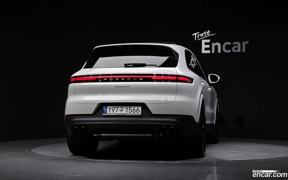 Porsche Cayenne 3.0 2024 — миниатюра 4