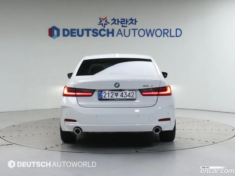 BMW 3 Series 320i 2025 — миниатюра 4