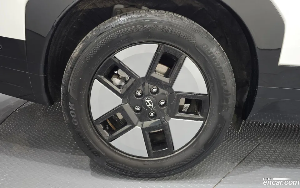 Hyundai SantaFe HEV 1.6 2WD 2023 — миниатюра 5