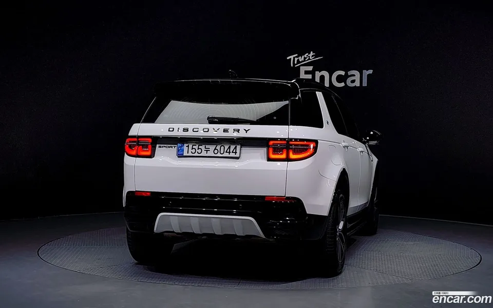 Land Rover Discovery Sport P250 SE 2024 — миниатюра 4