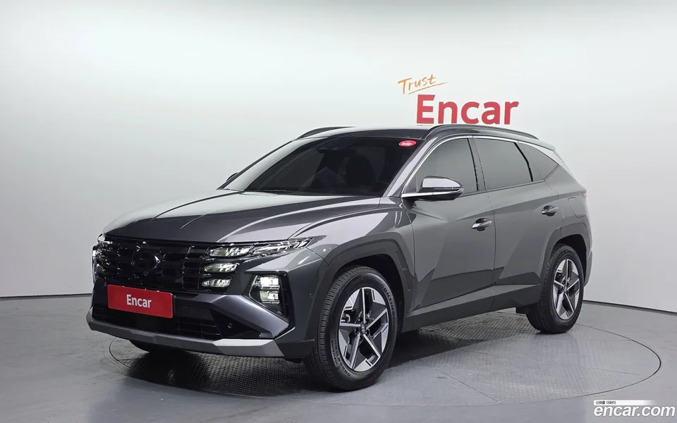 Hyundai Tucson Hybrid NX4 HEV 1.6 2WD 2025 — фото 1, купить с доставкой в Москву