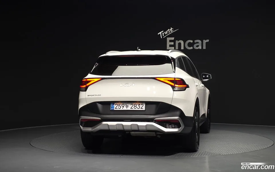Kia Sportage 2.0 2WD 2022 — миниатюра 4
