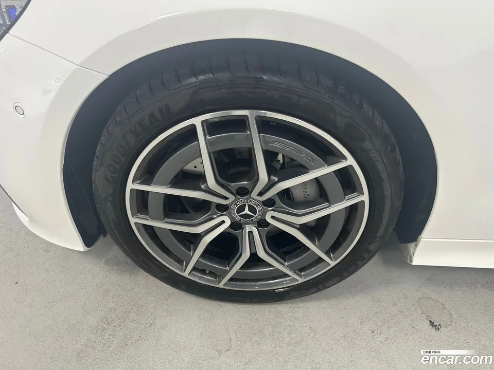 Mercedes-Benz E-Class E300d 4MATIC 2023 — миниатюра 2