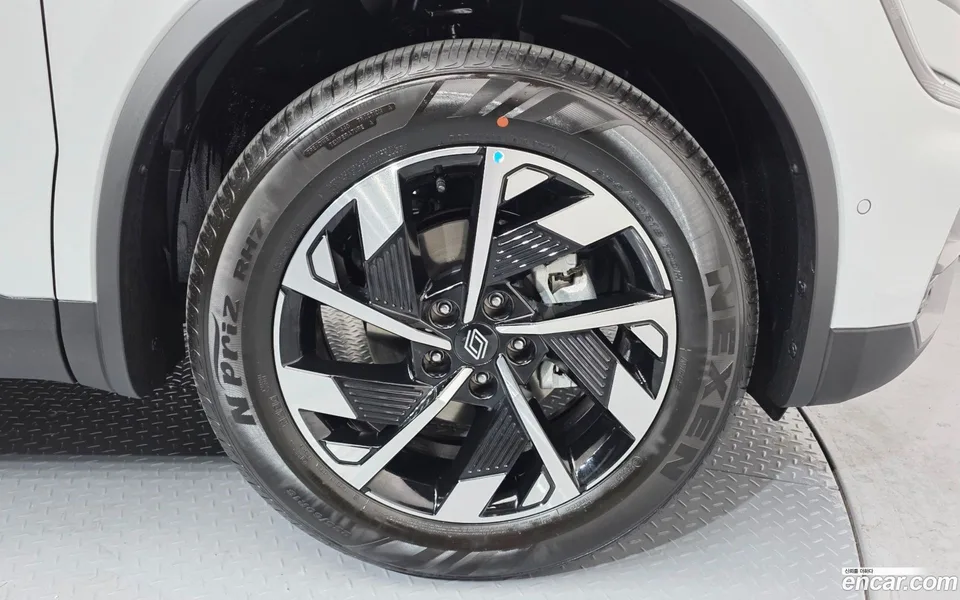 Renault Samsung QM6 2.0 LPe RE 2WD 2026 — миниатюра 2