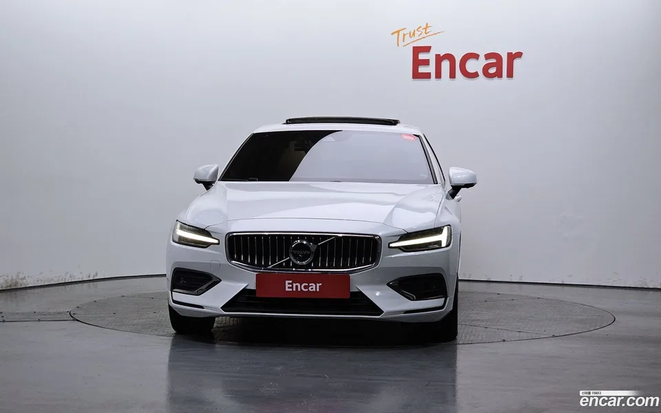 Volvo S60 B5 2022 — миниатюра 3