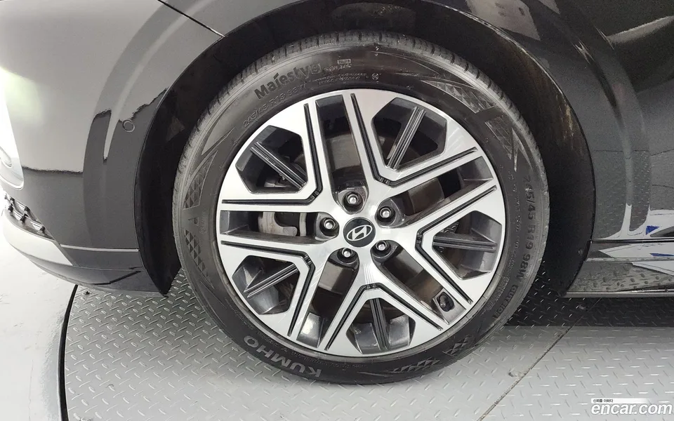 Hyundai Grandeur 3.5 2WD 2023 — миниатюра 2
