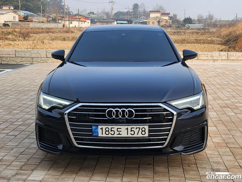 Audi A6 40 TDI 2022 — фото 1, купить с доставкой в Москву