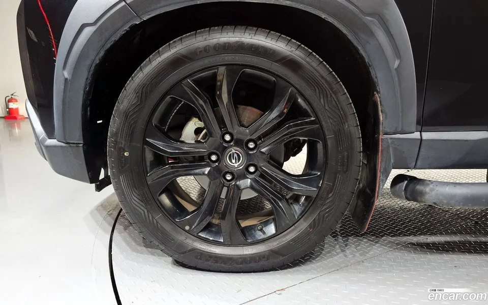 KG Mobility Rexton Sports Khan 2.2 2WD 2022 — миниатюра 2