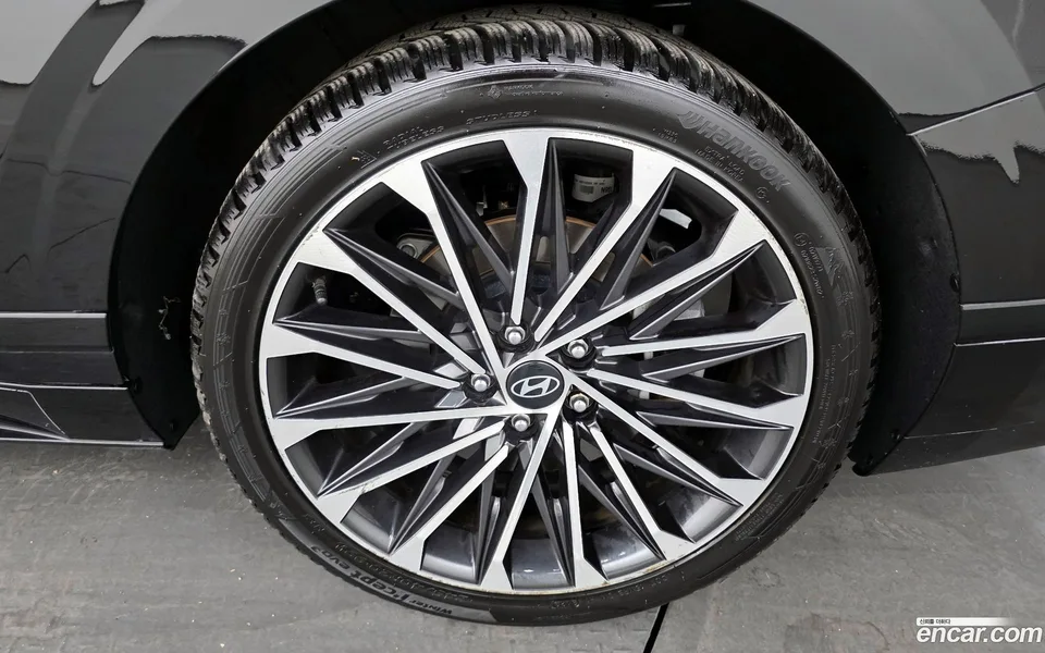 Hyundai Grandeur 3.5 4WD 2023 — миниатюра 2