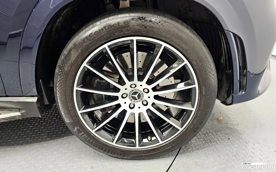 Mercedes-Benz GLE-Class GLE400d 4MATIC 2022 — миниатюра 2