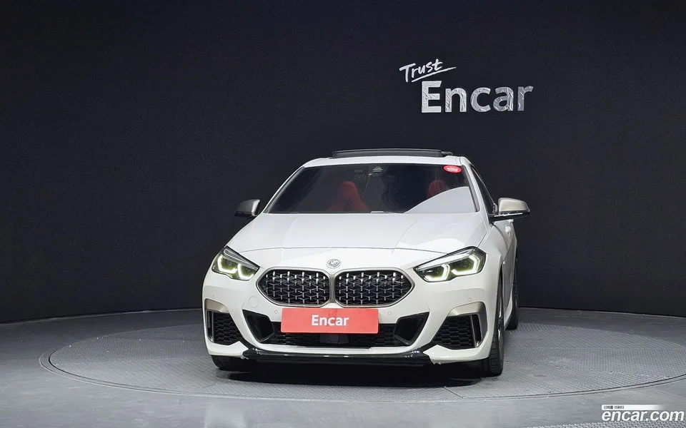 BMW 2 Series Gran Coupe M235i xDrive 2023 — thumbnail 3