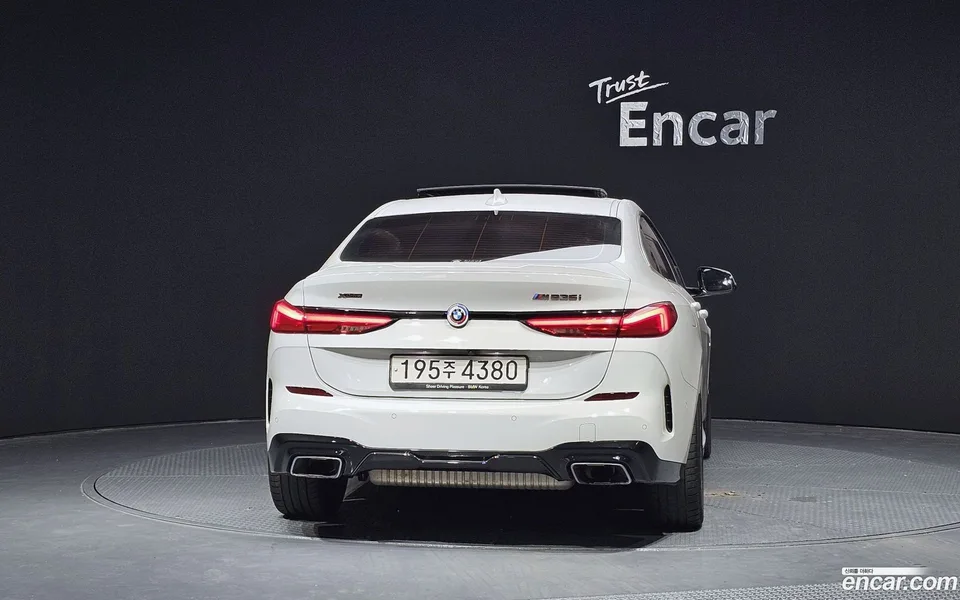 BMW 2 Series Gran Coupe M235i xDrive 2023 — thumbnail 4