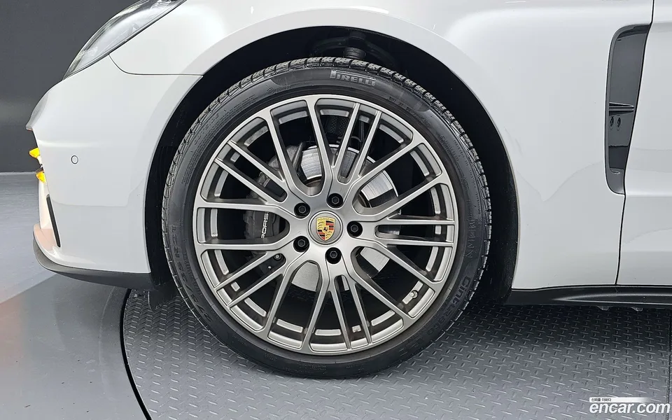 Porsche Panamera (971) 2.9 AWD 2023 — миниатюра 2