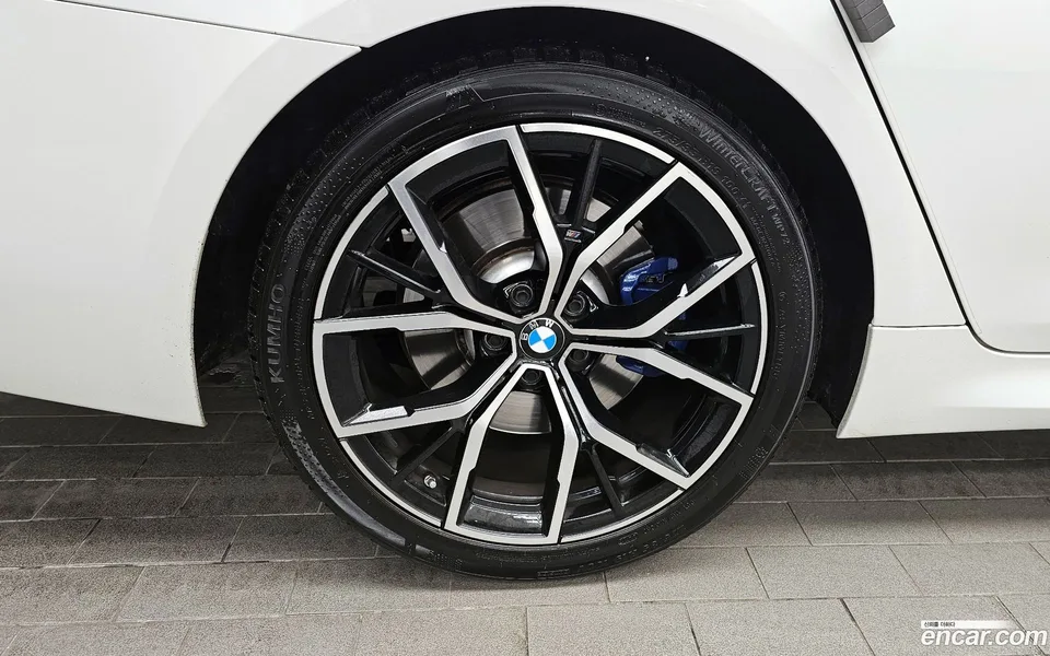 BMW 5 Series 530i M 2023 — миниатюра 5