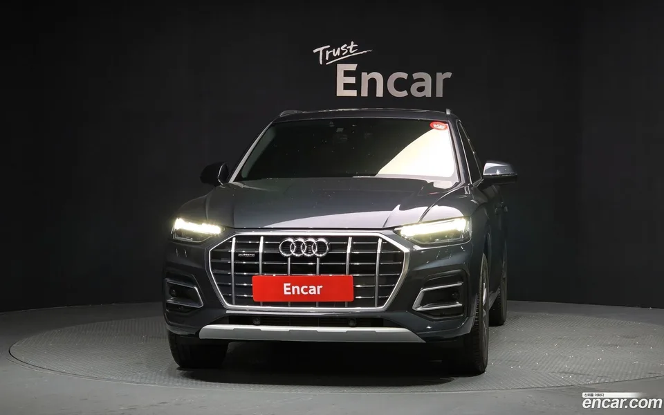 Audi Q5 45 TFSI 2023 — миниатюра 3