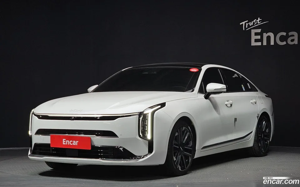 Kia K8 Hybrid 2024 — фото 1, купить с доставкой в Москву
