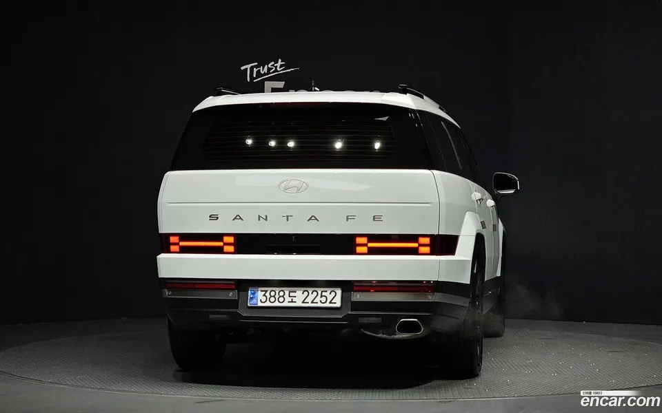 Hyundai SantaFe 2.5T 2WD 2023 — миниатюра 4