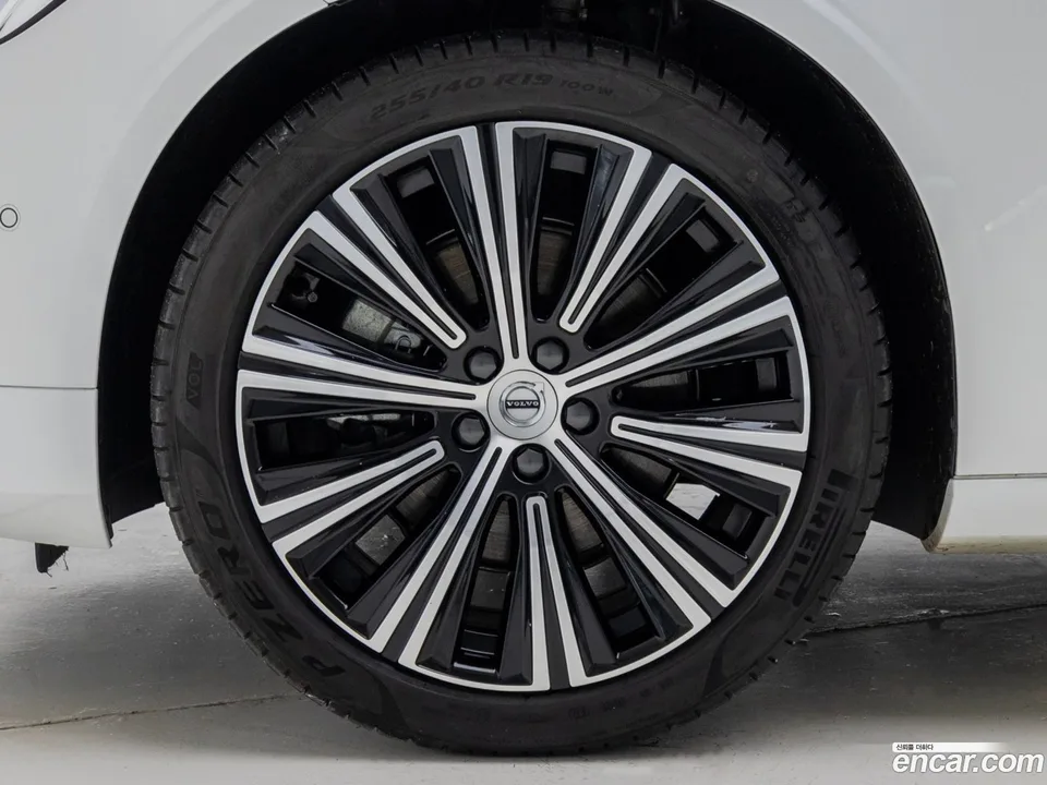 Volvo S90 B5 2024 — миниатюра 2