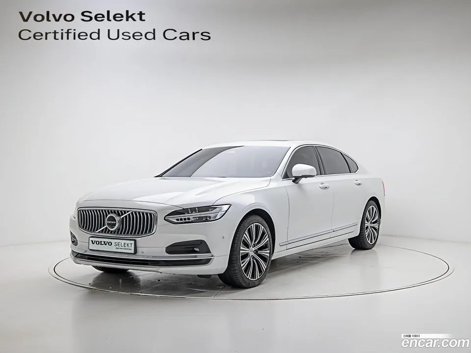 Volvo S90 B5 2024 — фото 1, купить с доставкой в Москву