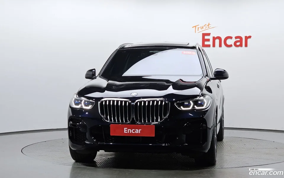 BMW X5 xDrive 45e M 2023 — миниатюра 3