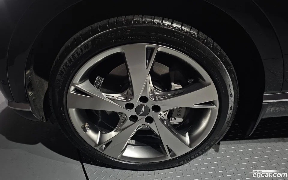 Genesis GV80 2.5T AWD 2022 — миниатюра 2