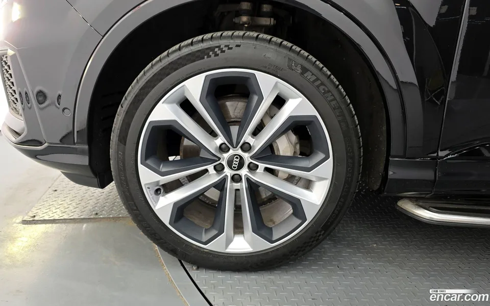 Audi Q7 (4M) 55 TFSI 2023 — миниатюра 2
