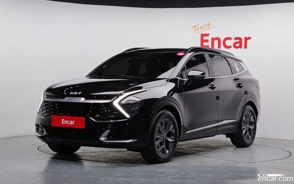 Kia Sportage 1.6 2WD 2023 — фото 1, купить с доставкой в Москву