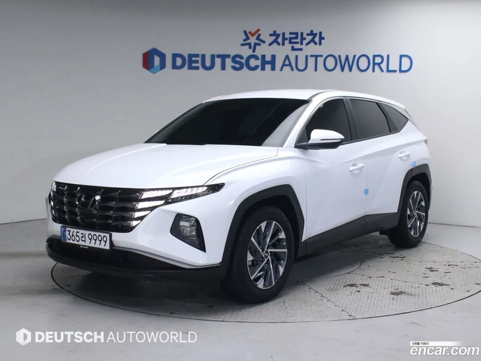 Hyundai Tucson 2.0 2WD 2022 — фото 1, купить с доставкой в Москву