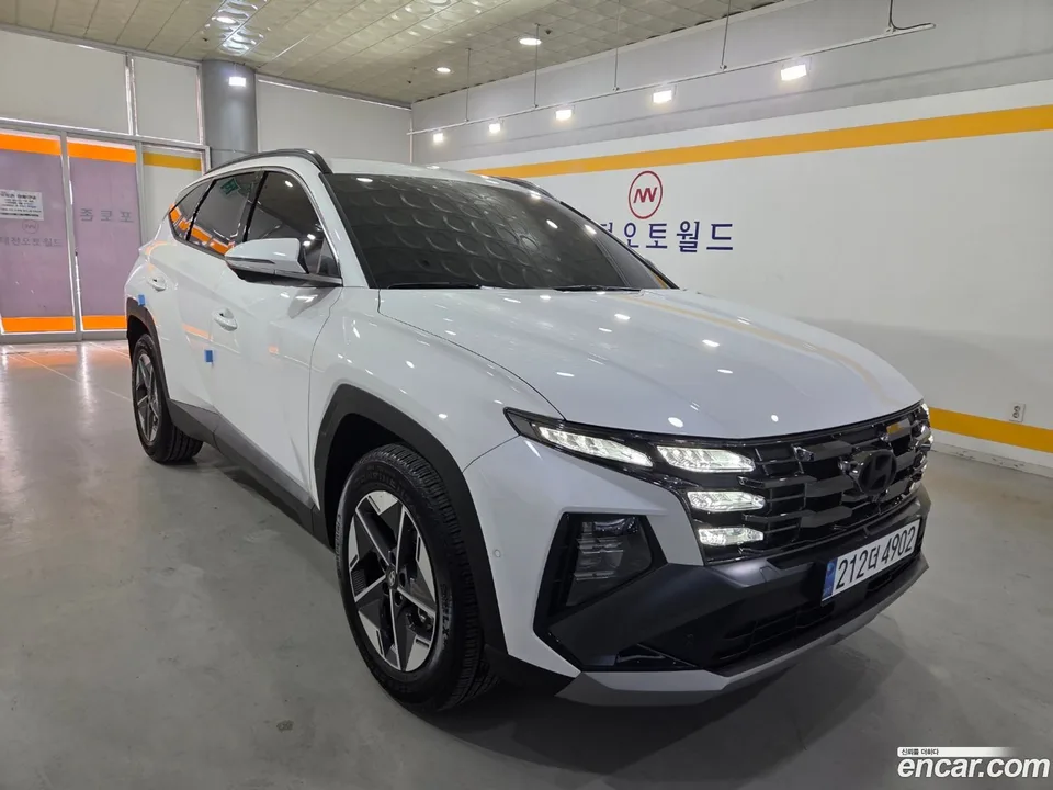 Hyundai Tucson Hybrid NX4 HEV 1.6 2WD 2024 — миниатюра 3