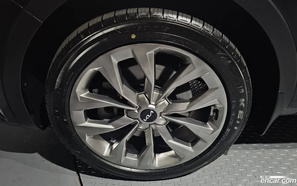 Kia Sorento 2.5T 2WD 2022 — миниатюра 2