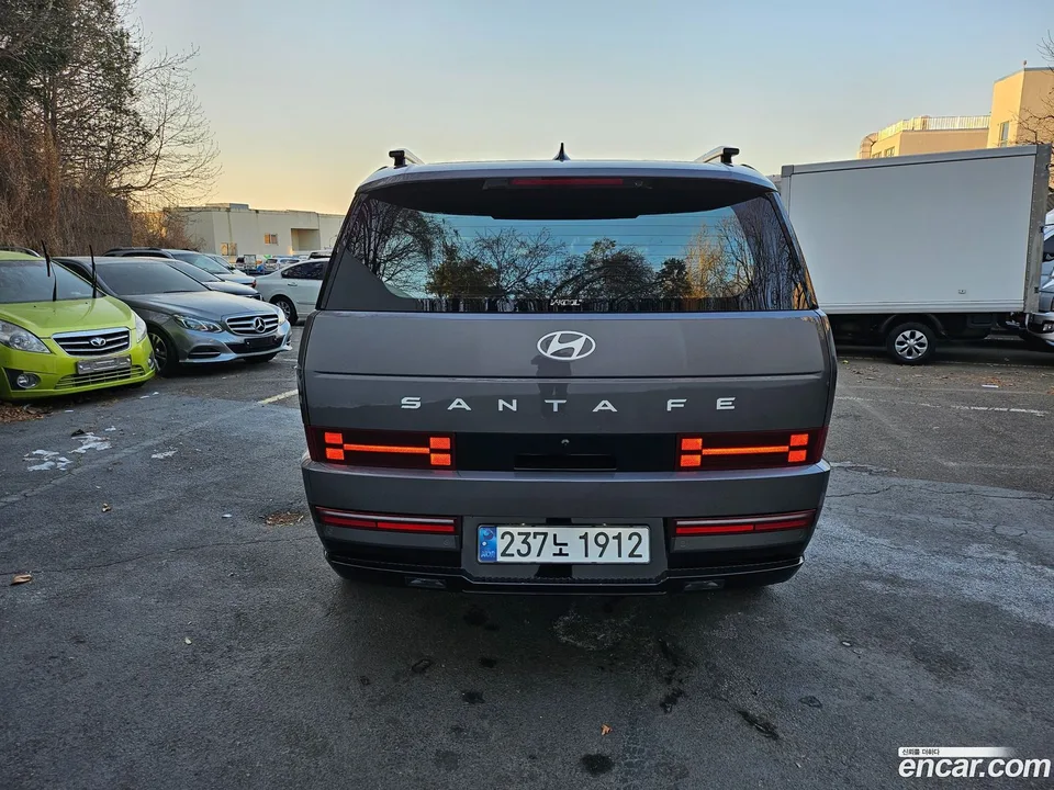 Hyundai SantaFe HEV 1.6 2WD 2024 — миниатюра 4