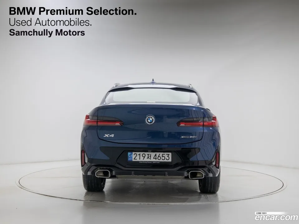 BMW X4 xDrive20i M 2023 — миниатюра 3