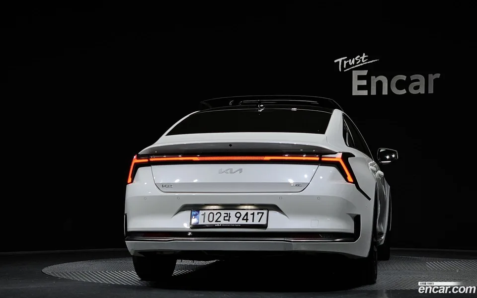 Kia K8 Hybrid 2025 — миниатюра 4
