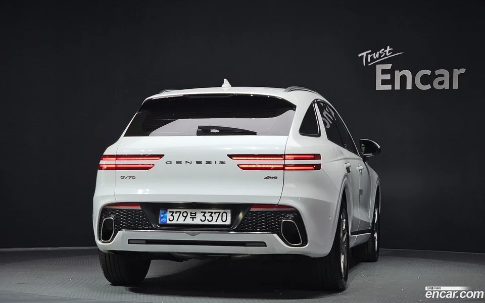Genesis GV70 2.5T AWD 2022 — миниатюра 4