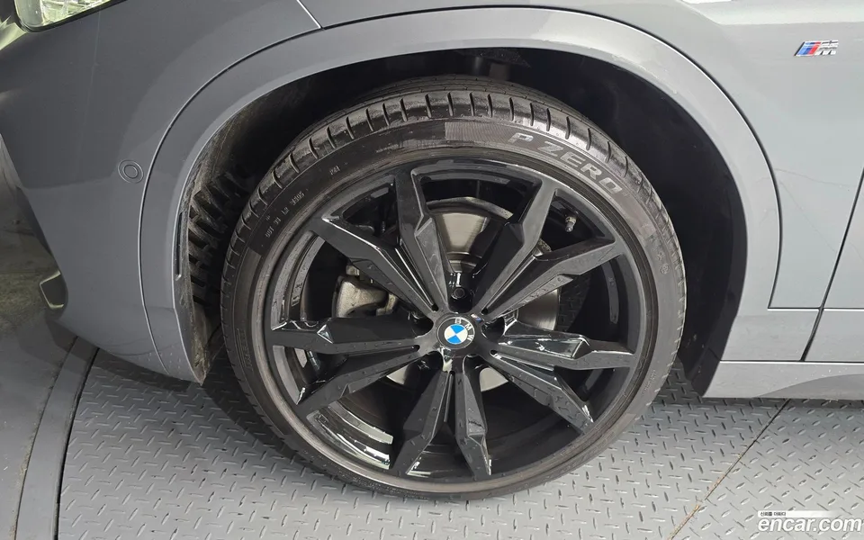 BMW X2 xDrive20i M 2022 — миниатюра 5