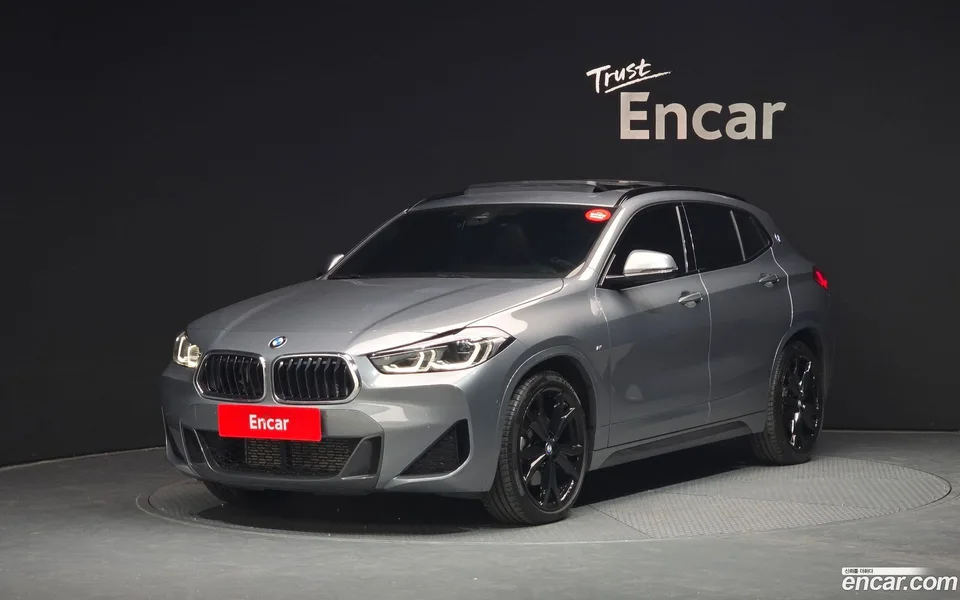 BMW X2 xDrive20i M 2022 — фото 1, купить с доставкой в Москву