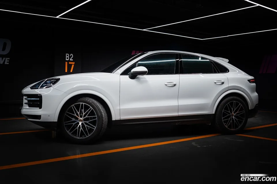 Porsche Cayenne 3.0 2025 — миниатюра 3