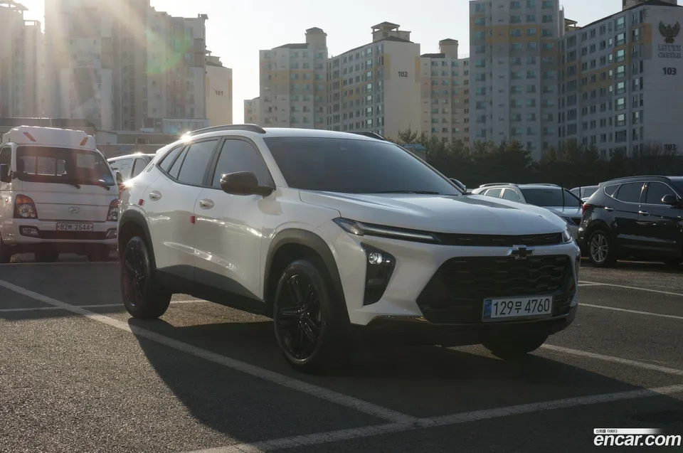 Chevrolet Trax Crossover 1.2 ACTIV 2025 — миниатюра 3