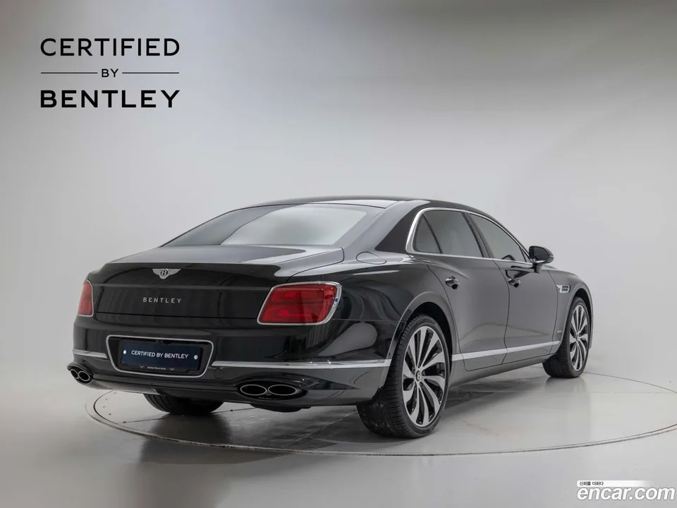 Bentley Flying Spur 4.0 2024 — миниатюра 4